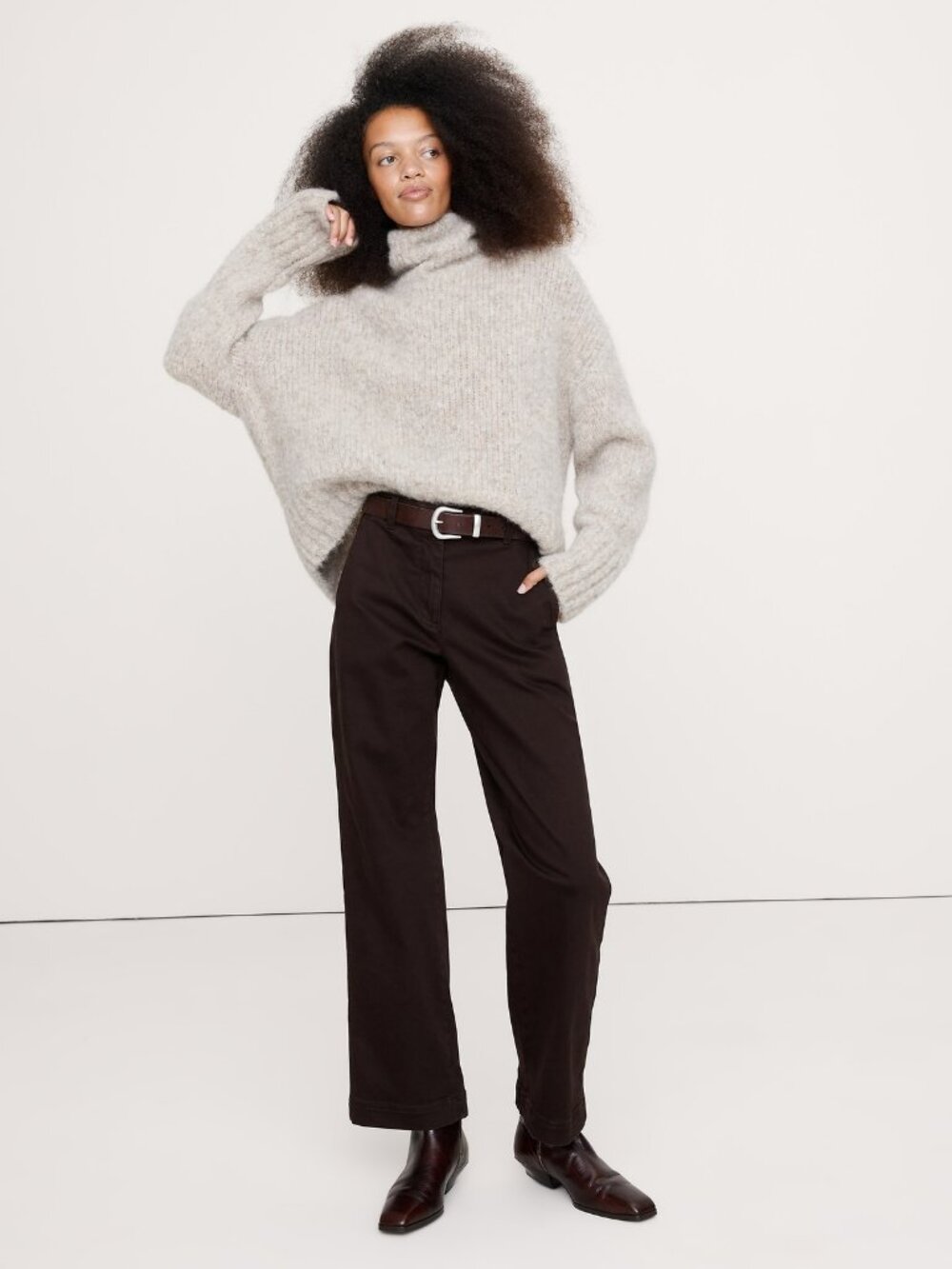 Banana Republic 4 The Weekender Straight-Leg Pant Dark Brown NWT! #713476
